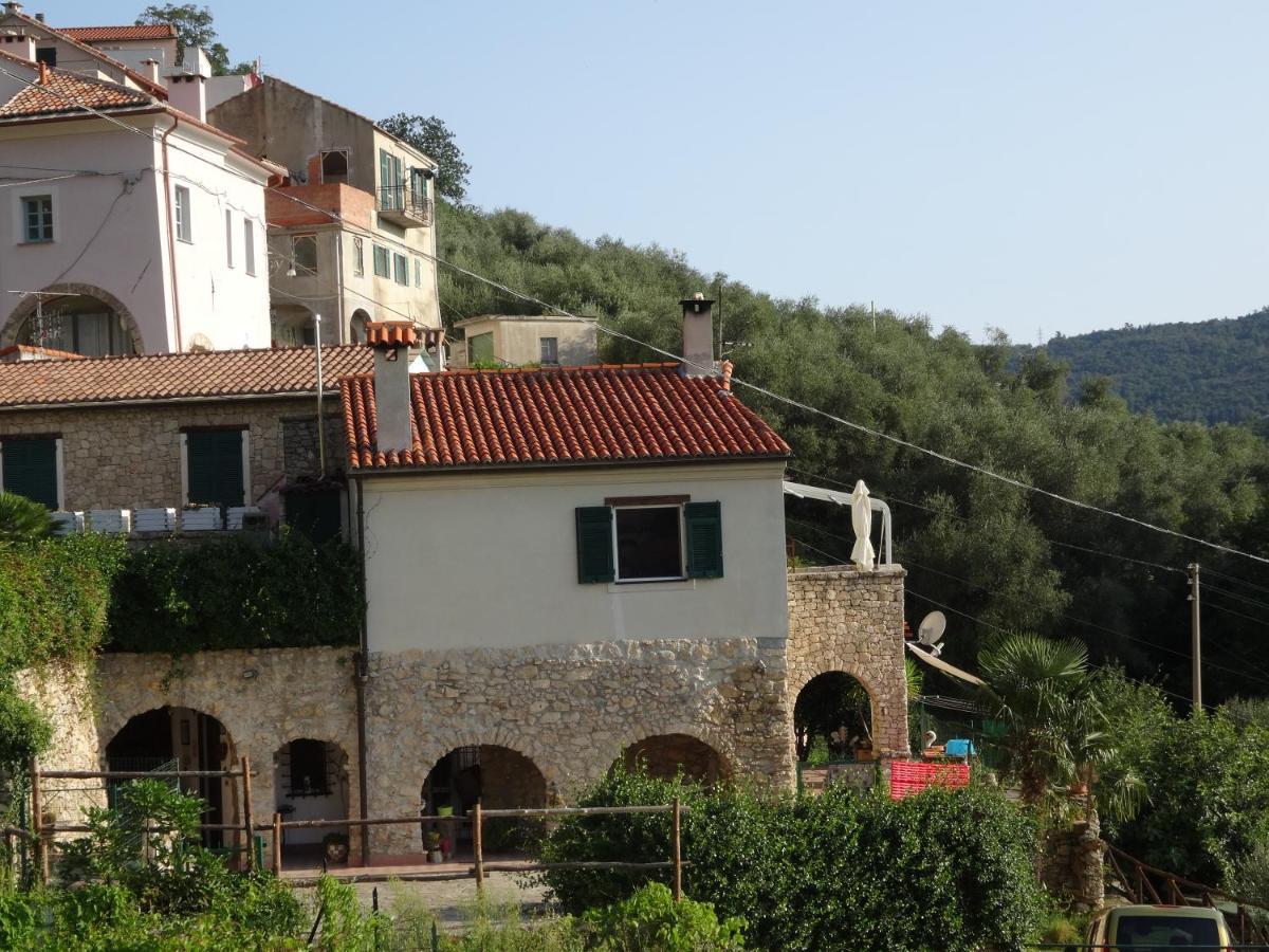 B&B Rubando Le Nuvole Орко-Фельино Экстерьер фото